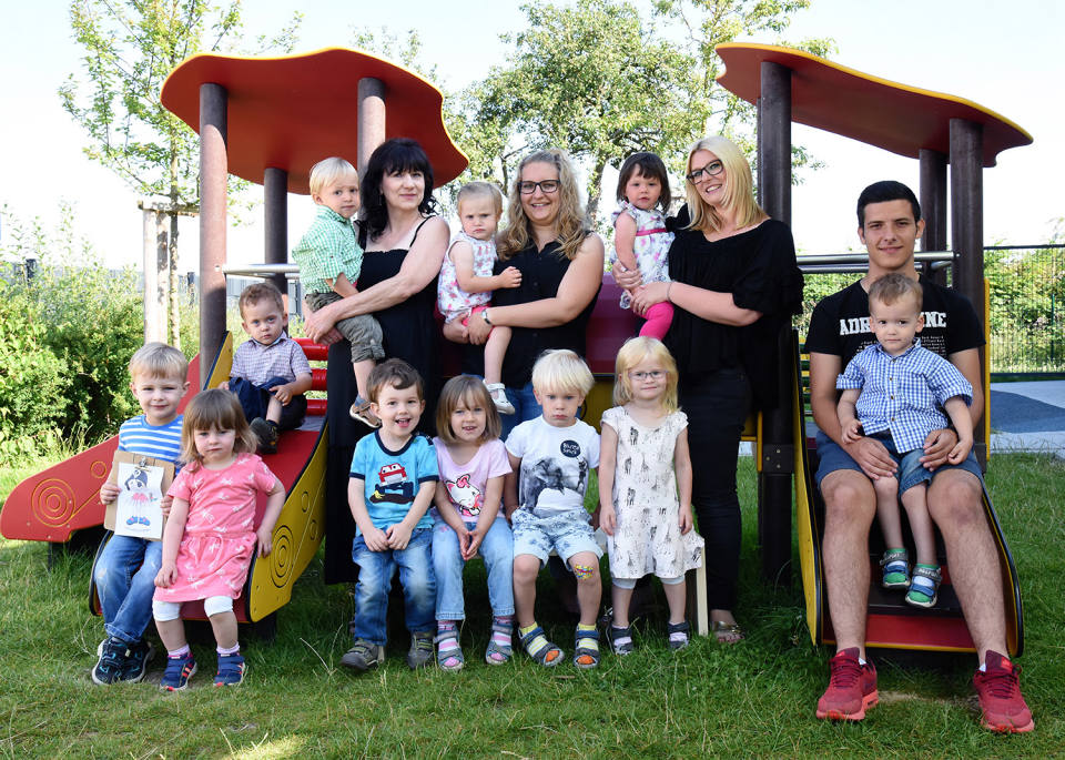 Kindergarten Gruppenfoto Jpg Bildwinkel Fotografie Fotograf Rodgau